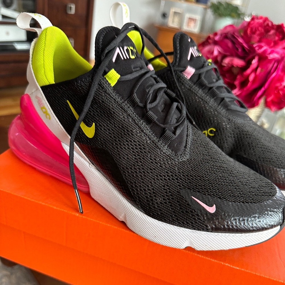 Women Nike Air Max 270